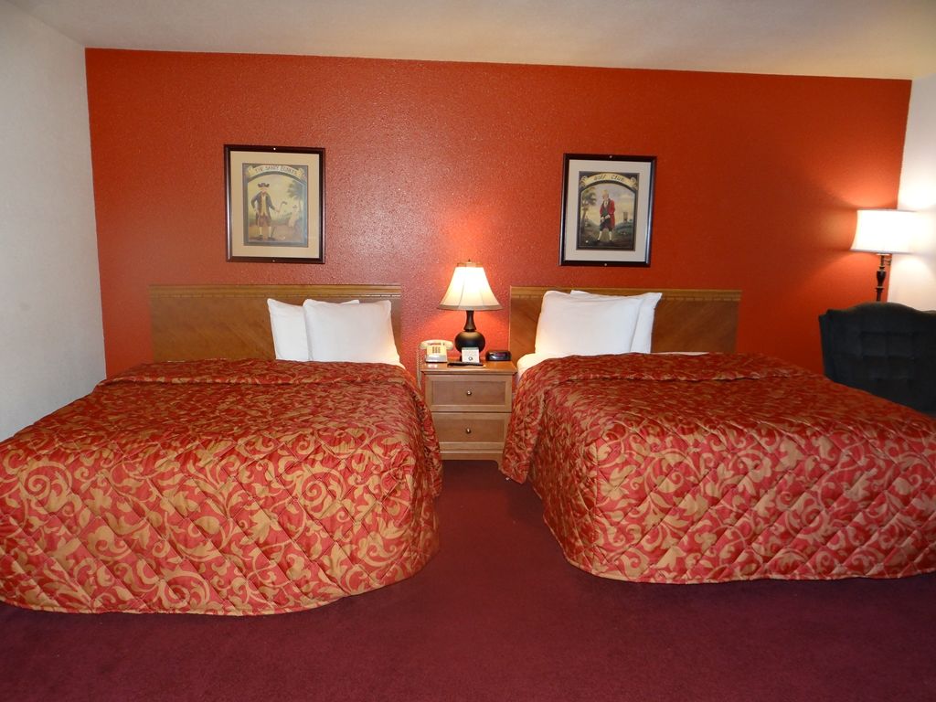 Rock Creek Hotel Sabetha Room photo