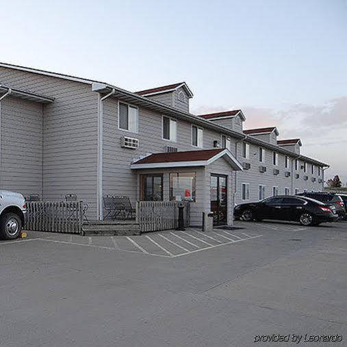 Rock Creek Hotel Sabetha Exterior photo