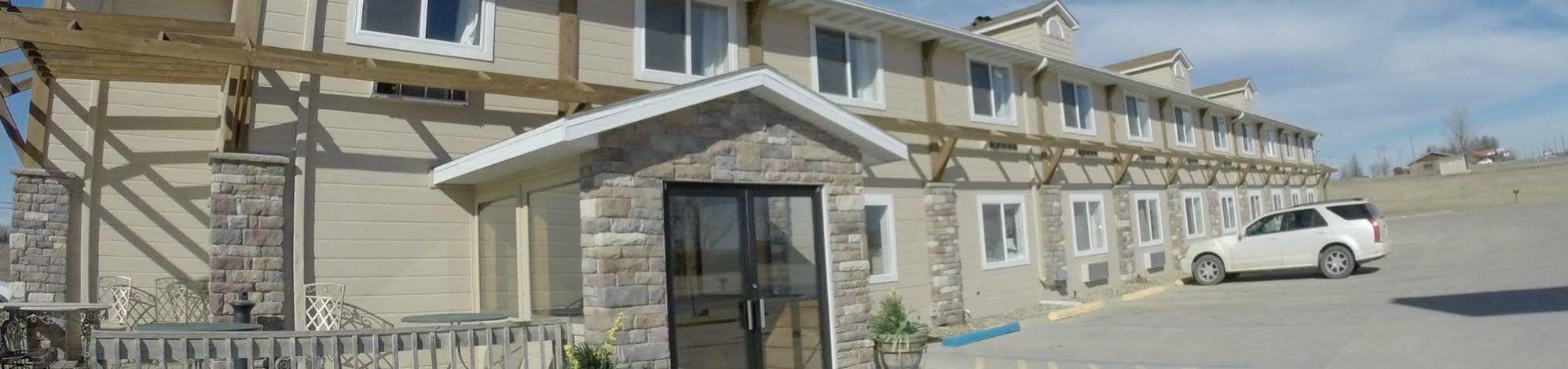 Rock Creek Hotel Sabetha Exterior photo